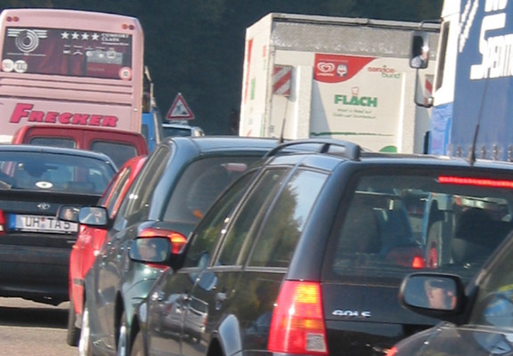 Stauprognose: Reger Verkehr auf Deutschlands Autobahnen