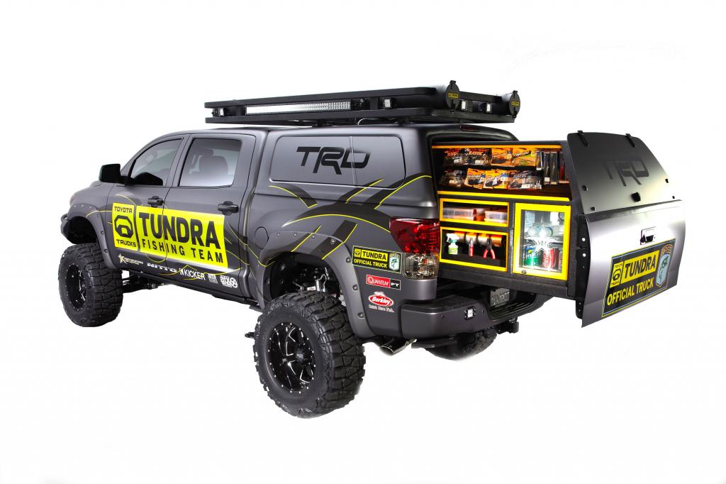 Toyota auf der SEMA: Mit V8-Power auf Angeltour