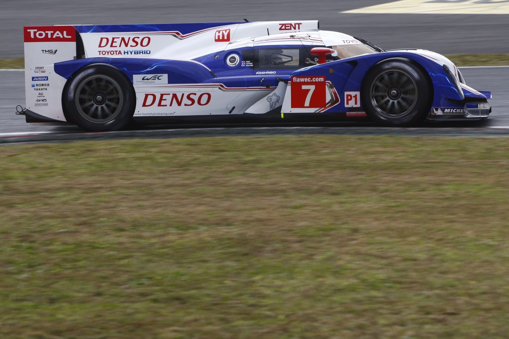 Toyota gewinnt die sechs Stunden von Fuji