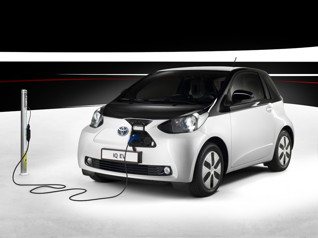 Toyota plant 21 neue Hybridmodelle bis 2015