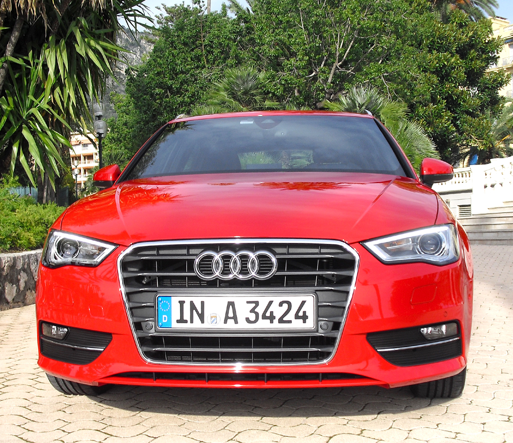 Audi A3 Sportback: Blick auf die Frontpartie. 