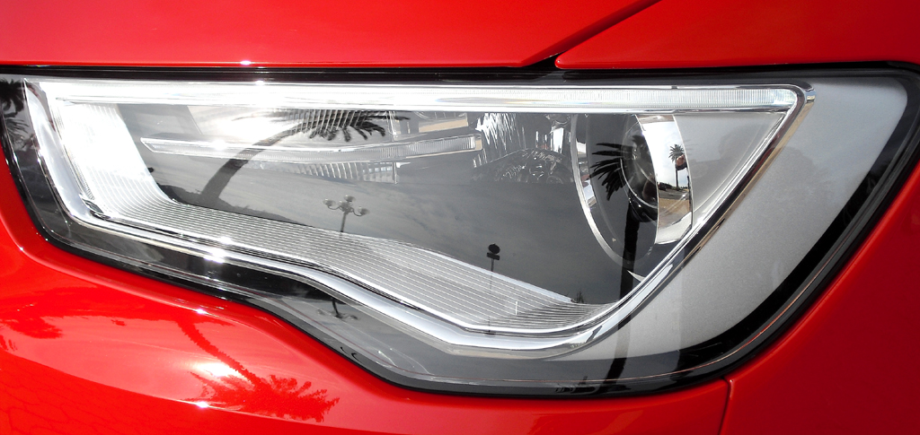 Audi A3 Sportback: Moderne Leuchteinheit vorn. 
