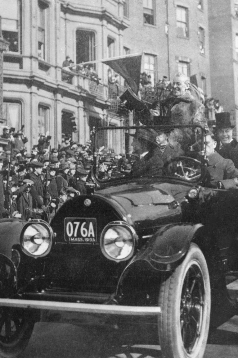 Autos der US-Präsidenten: Vom Dampfmobil bis zum James-Bond-Panzer