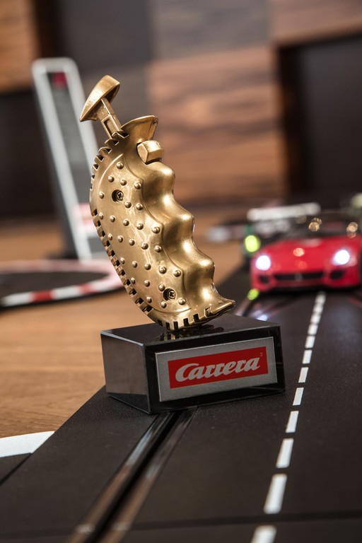 Carrera lädt zum 