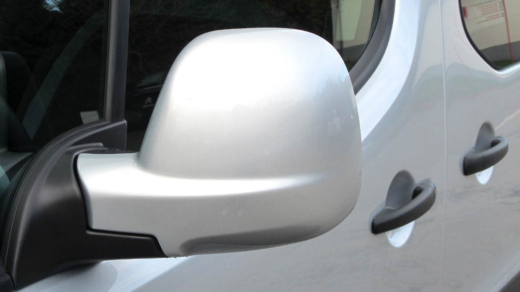 Citroën Berlingo: Die Außenspiegel sind größer dimensioniert. 