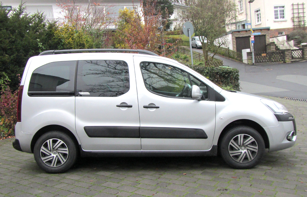 Citroën Berlingo: Und so sieht der Multispace-Kombi von der Seite aus.