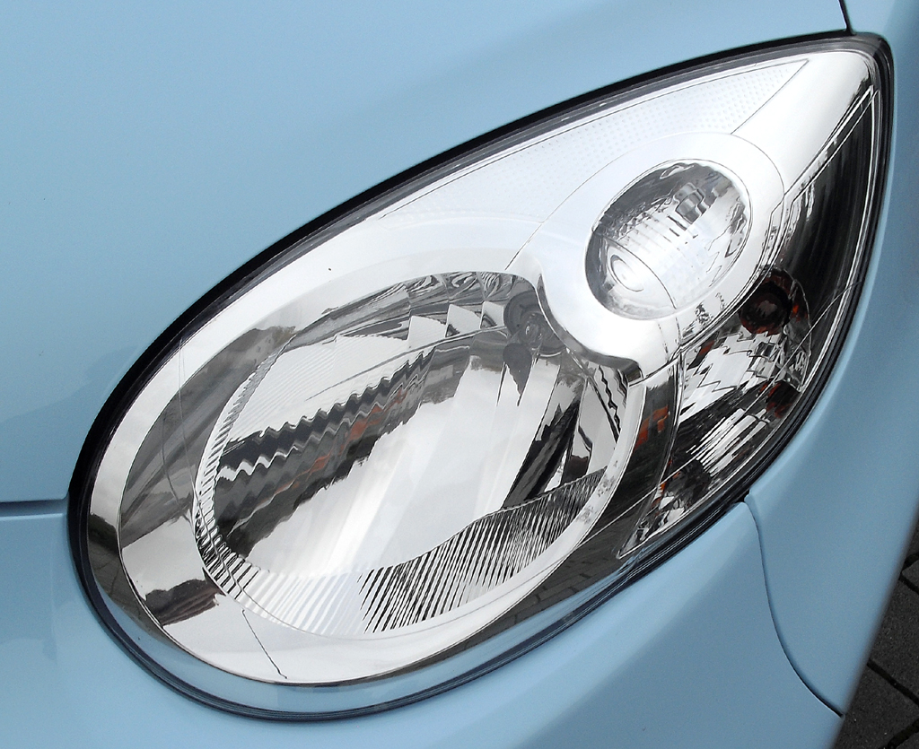 Citroën C1: Moderne Leuchteinheit vorn 