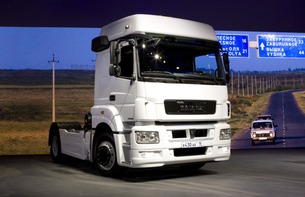 Daimler Trucks und Kamaz vertiefen ihre Zusammenarbeit