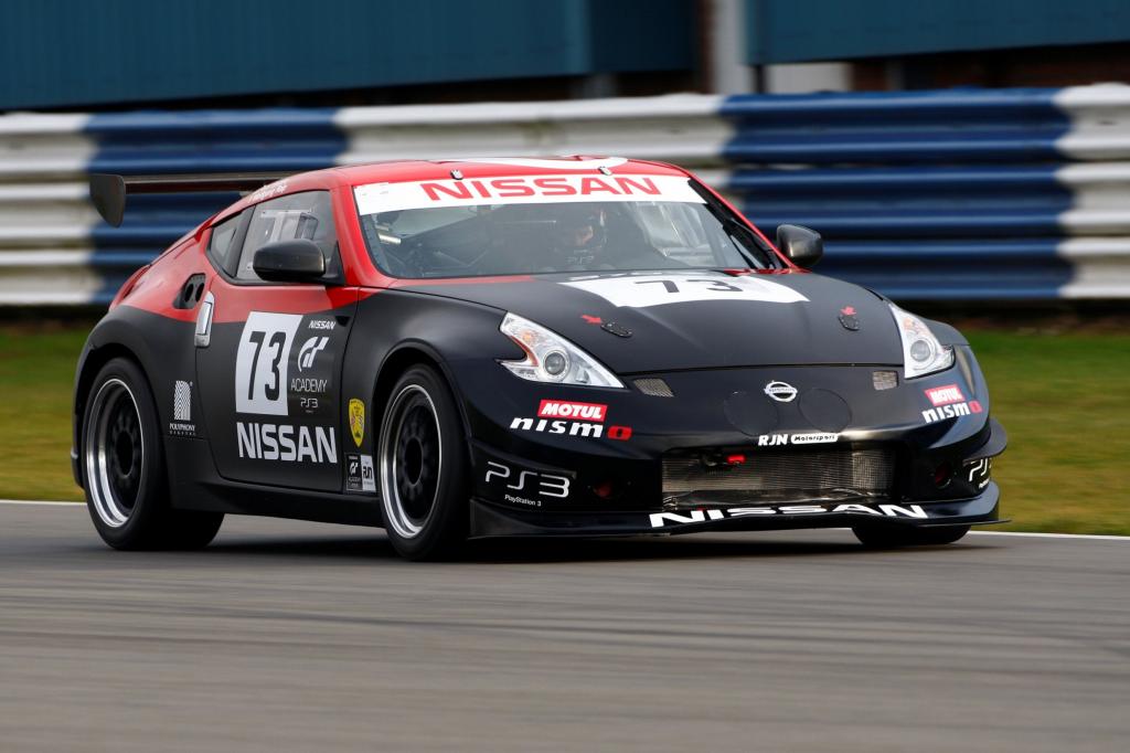Das neue Arbeitsgerät von Peter Pyzera: ein Nissan 370Z GT 4