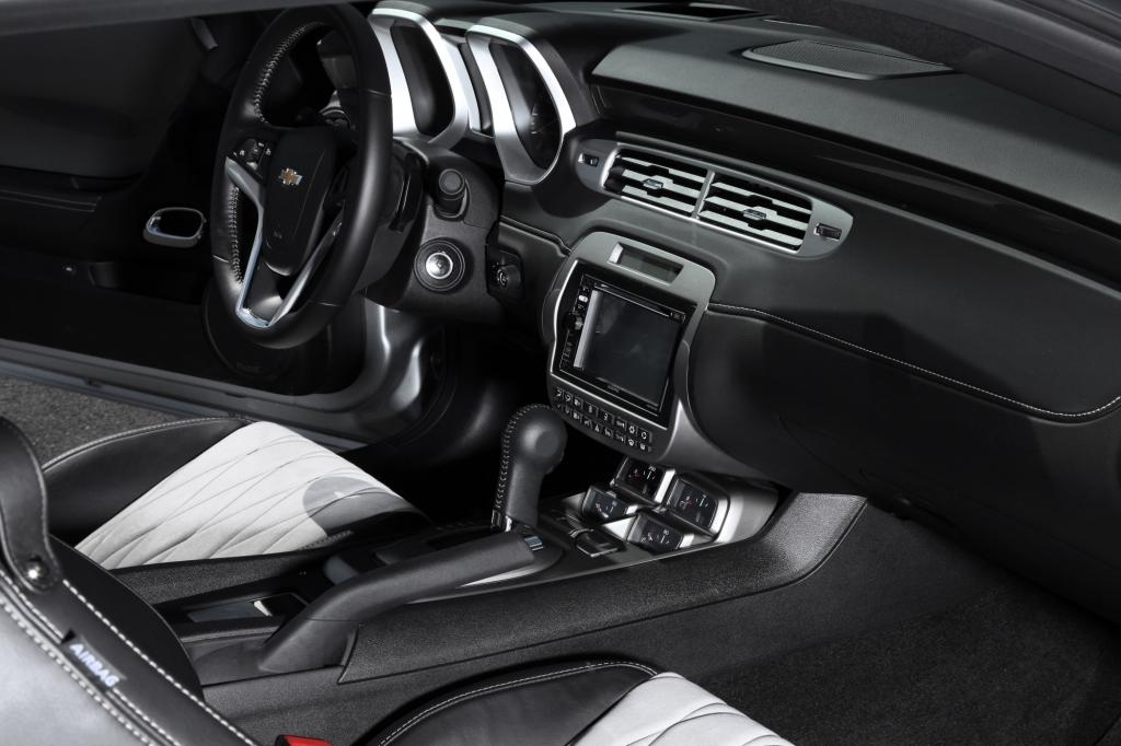Der Chevrolet Camaro hat eine neue Audioanlage spendiert bekommen