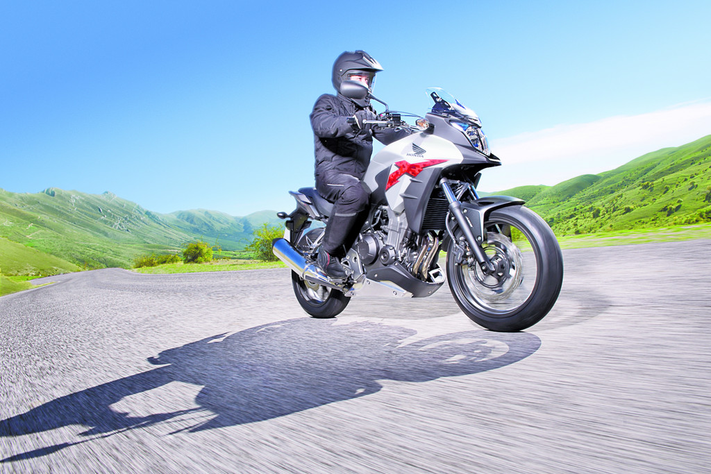 EICMA 2012: Honda bringt drei neue 500er