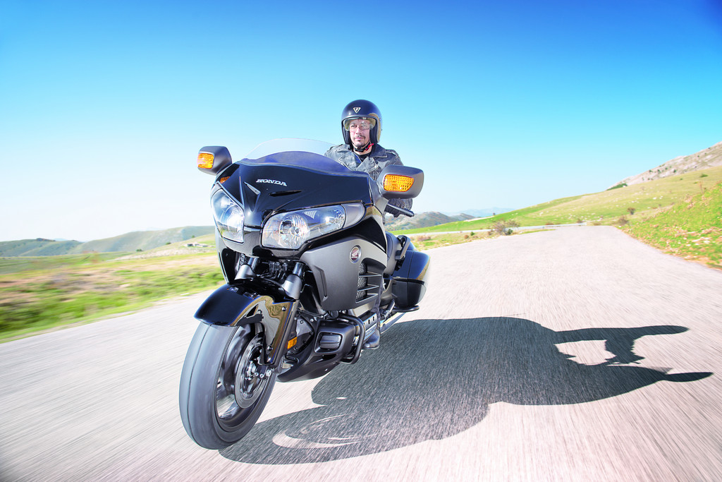 EICMA 2012: Honda präsentiert Gold Wing im Bagger-Style