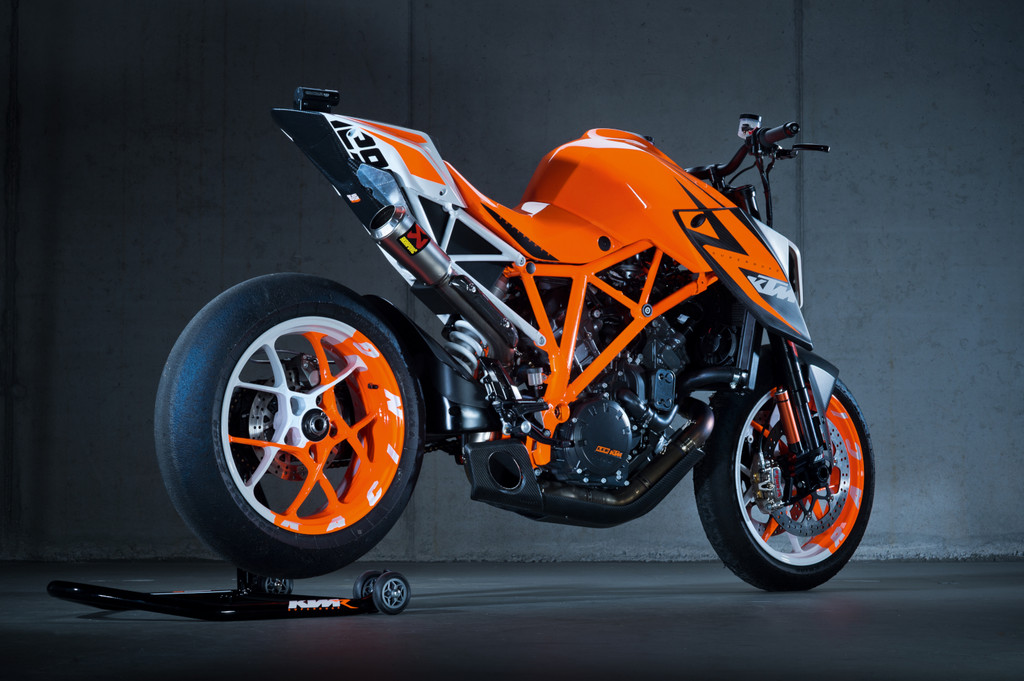 EICMA 2012: KTM zeigt künftige 1290 Super Duke R