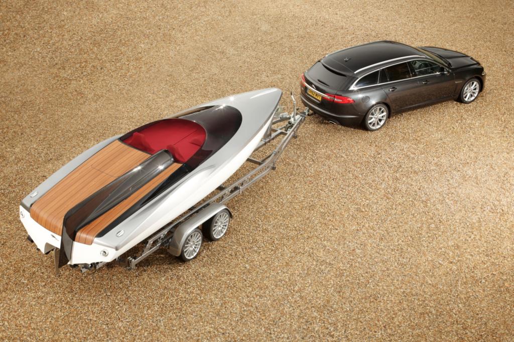 Edles für den Showanhänger - Jaguar enthüllt Speedboot-Studie