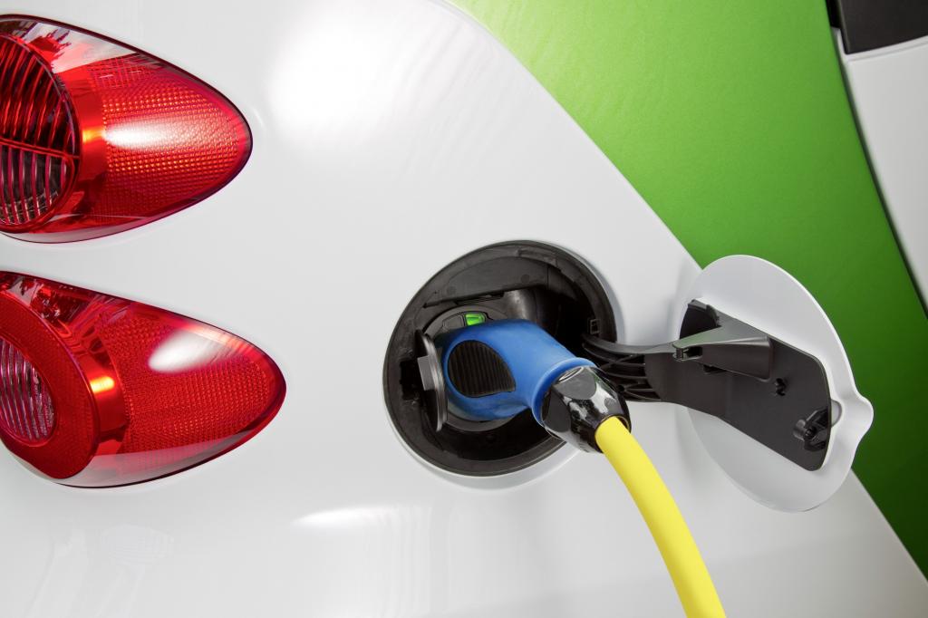 Elektroauto-Kosten - Sparsam in der Werkstatt