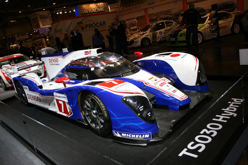 Essen 2012: Toyota zeigt sich sportlich