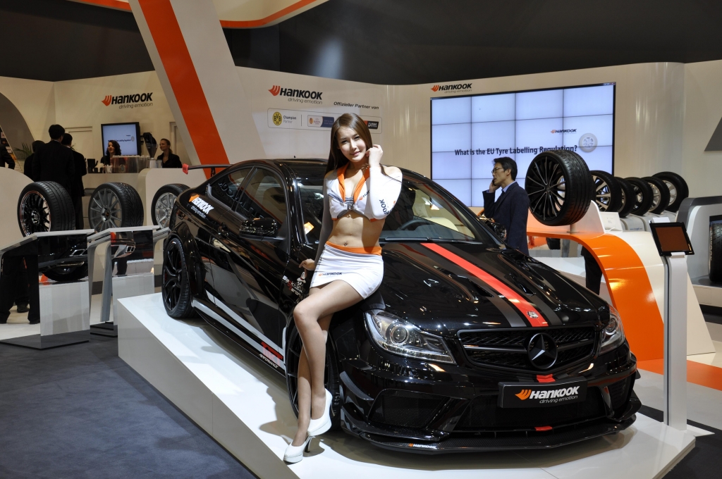 Essen Motor Show 2012: Die Messe Girls der Tuning-Messe