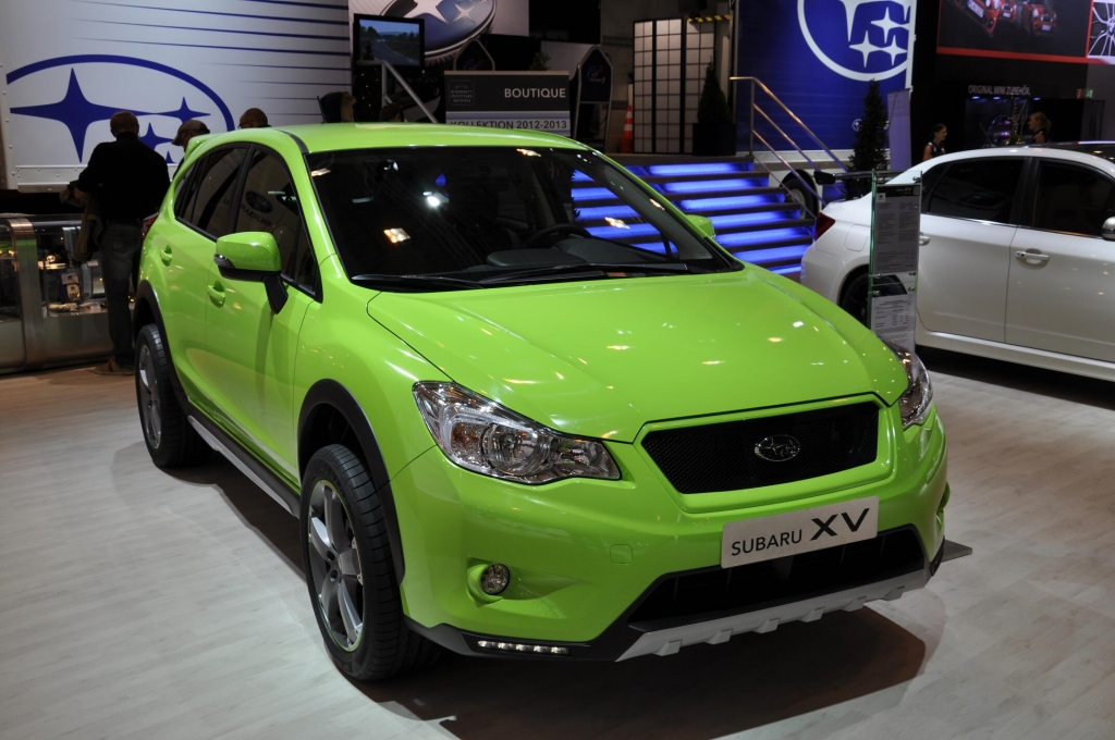 Essen Motor Show 2012: Straßensportler und Rennwagen