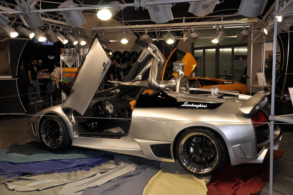 Essen Motor Show 2012: Straßensportler und Rennwagen
