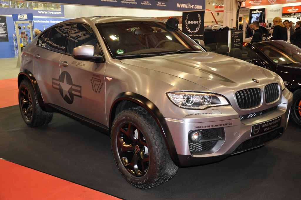 Essen Motor Show 2012: Straßensportler und Rennwagen