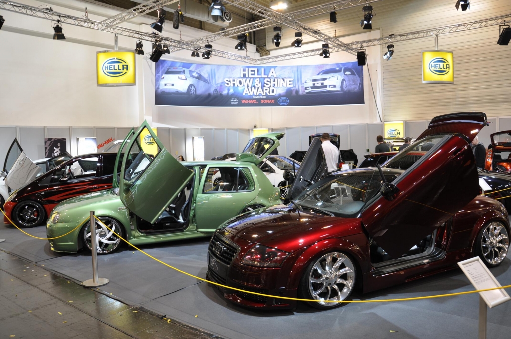Essen Motor Show 2012: Straßensportler und Rennwagen