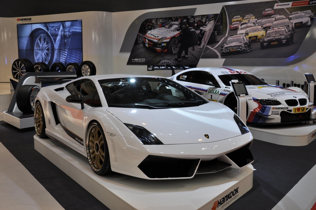 Essen Motor Show 2012: Straßensportler und Rennwagen