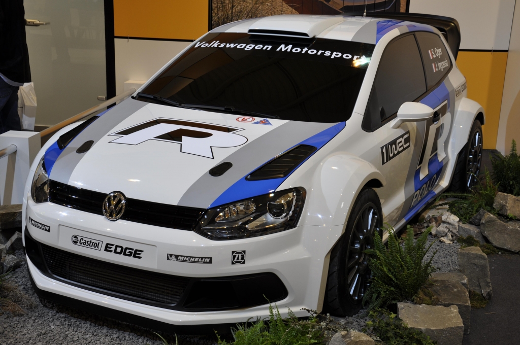 Essen Motor Show 2012: Straßensportler und Rennwagen