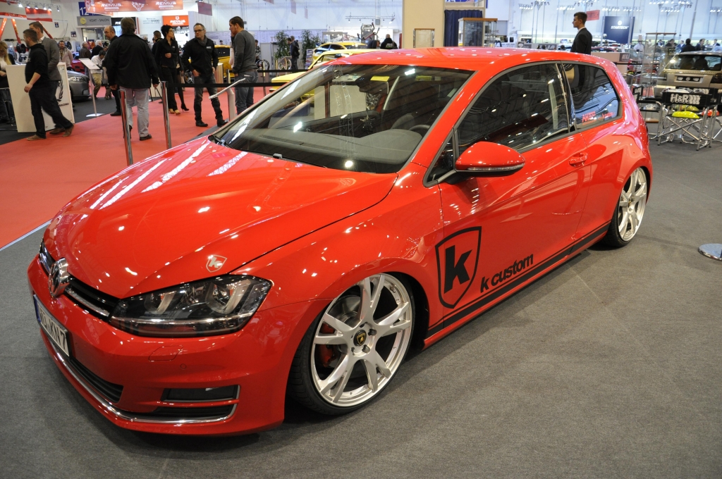 Essen Motor Show 2012: Straßensportler und Rennwagen