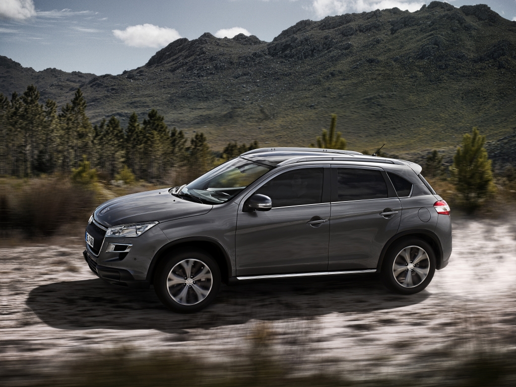 Fahrbericht Peugeot 4008: Eleganz für Straße und Gelände