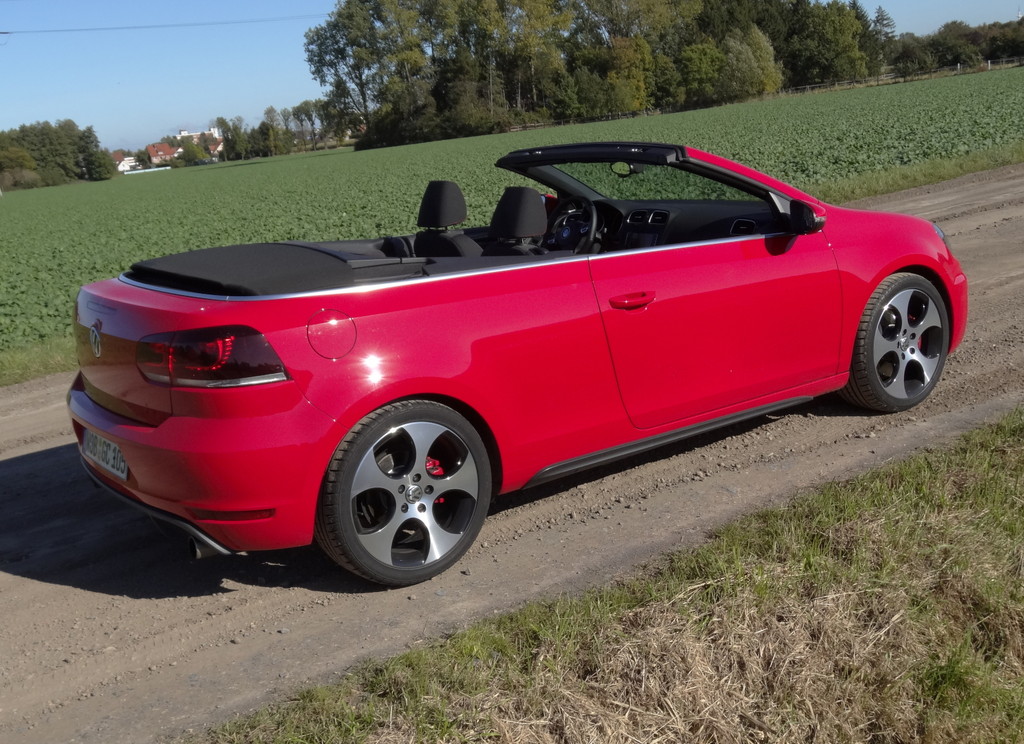Fahrbericht Volkswagen Golf GTI Cabrio: Doppeltes Vergnügen