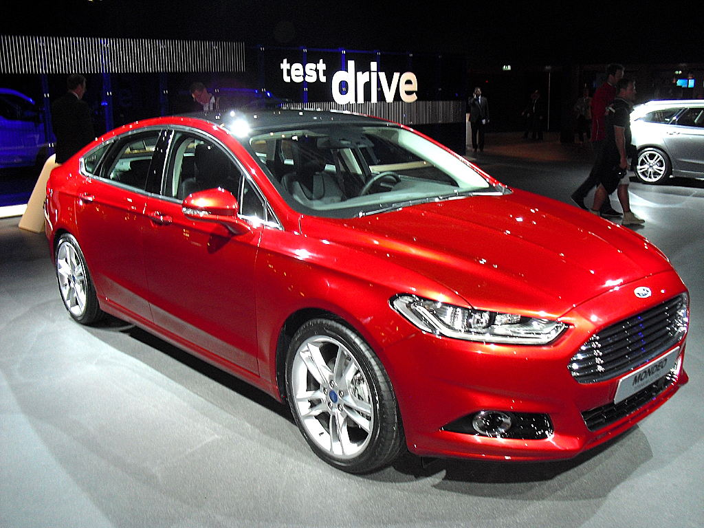 Ford-Flaggschiff: So sieht die nächste Mondeo-Limousine aus. 