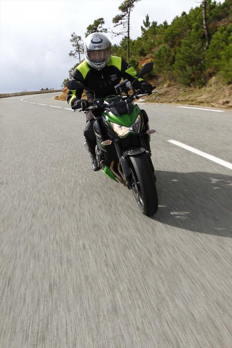 Kawasaki Z 800: Der Hubraum machts