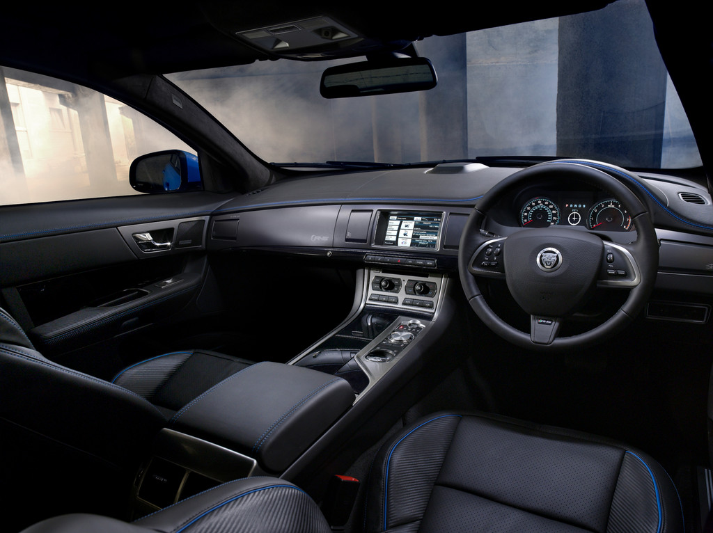 Los Angeles 2012: Jaguar XFR-S mit 550 PS