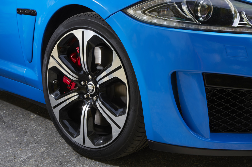 Los Angeles 2012: Jaguar XFR-S mit 550 PS