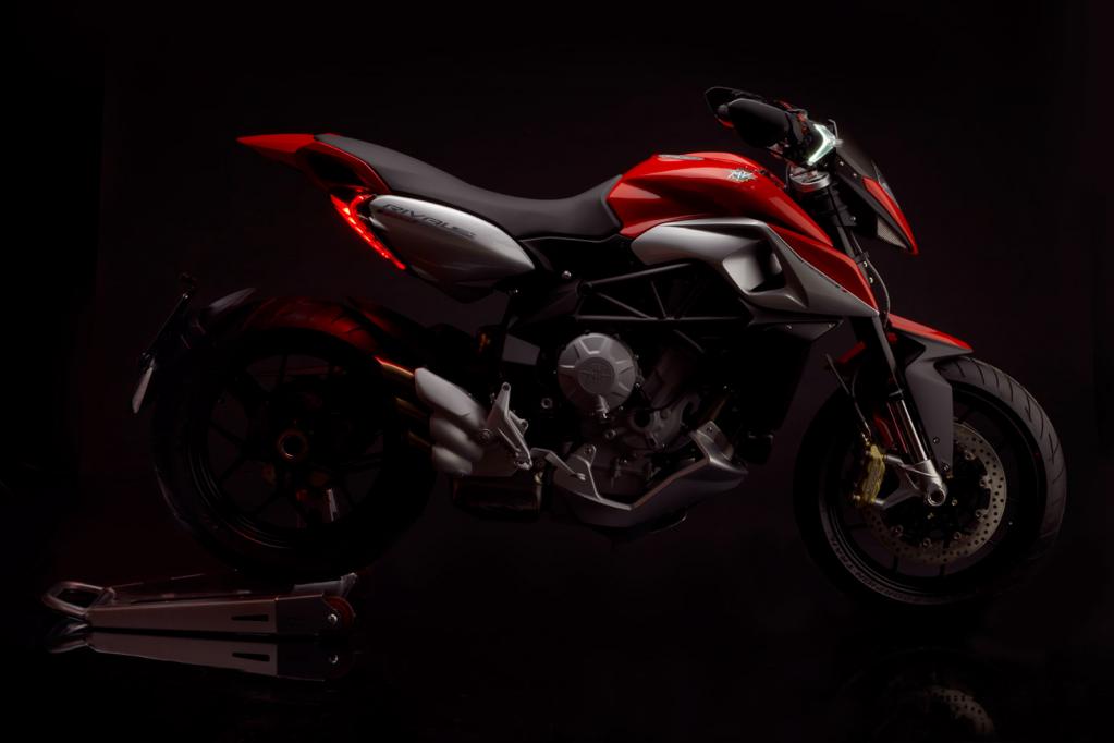 MV Agusta: Die Neue Rivale 800