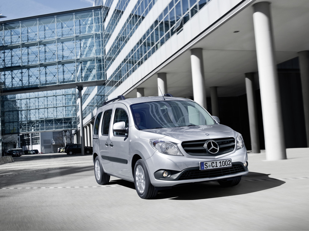 Mercedes-Benz erweitert Charter Way um den Citan