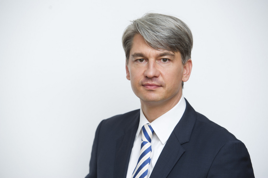 Neue Vorstände bei Mercedes-Benz-Bank