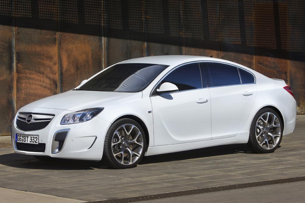 Opel Insignia V6/OPC: Vor 45 Jahren Commodore