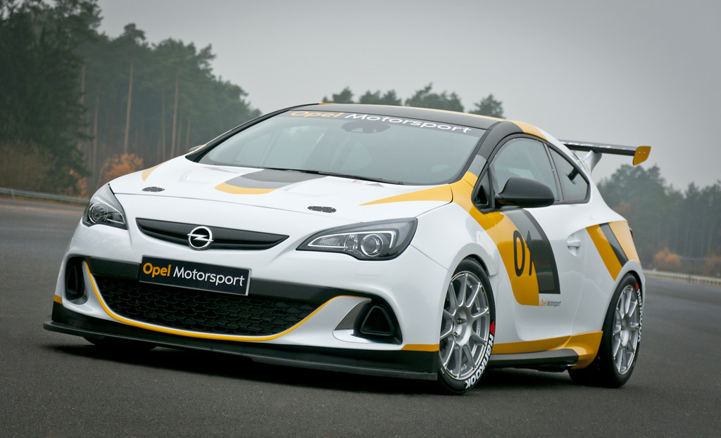 Opel kehrt in den Motorsport zurück