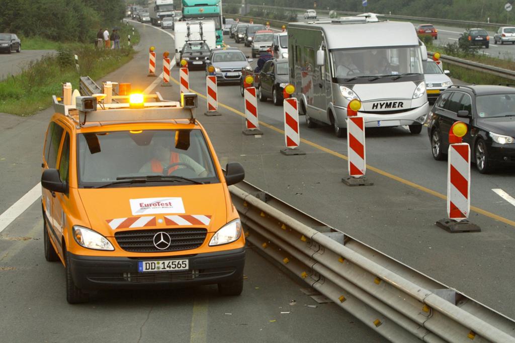 Spurwechsel bei Unfall - Reißverschlussverfahren gilt nicht immer