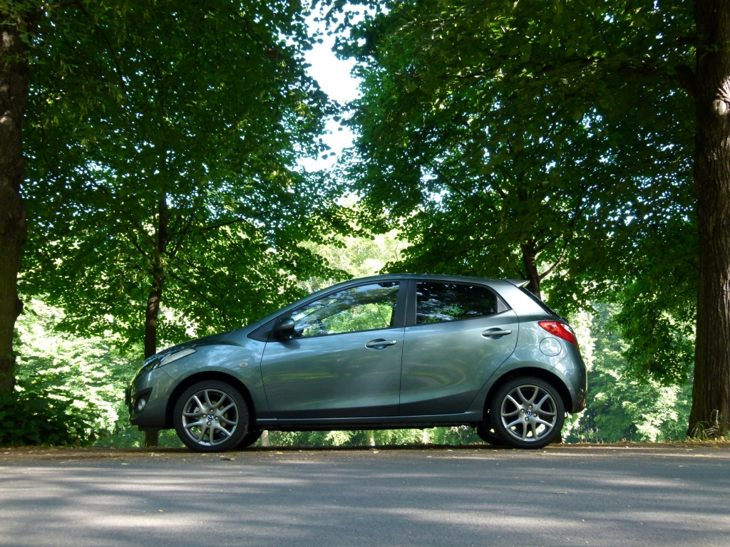 Test Mazda2 Edition 40 Jahre - Schnäppchen zum Geburtstag