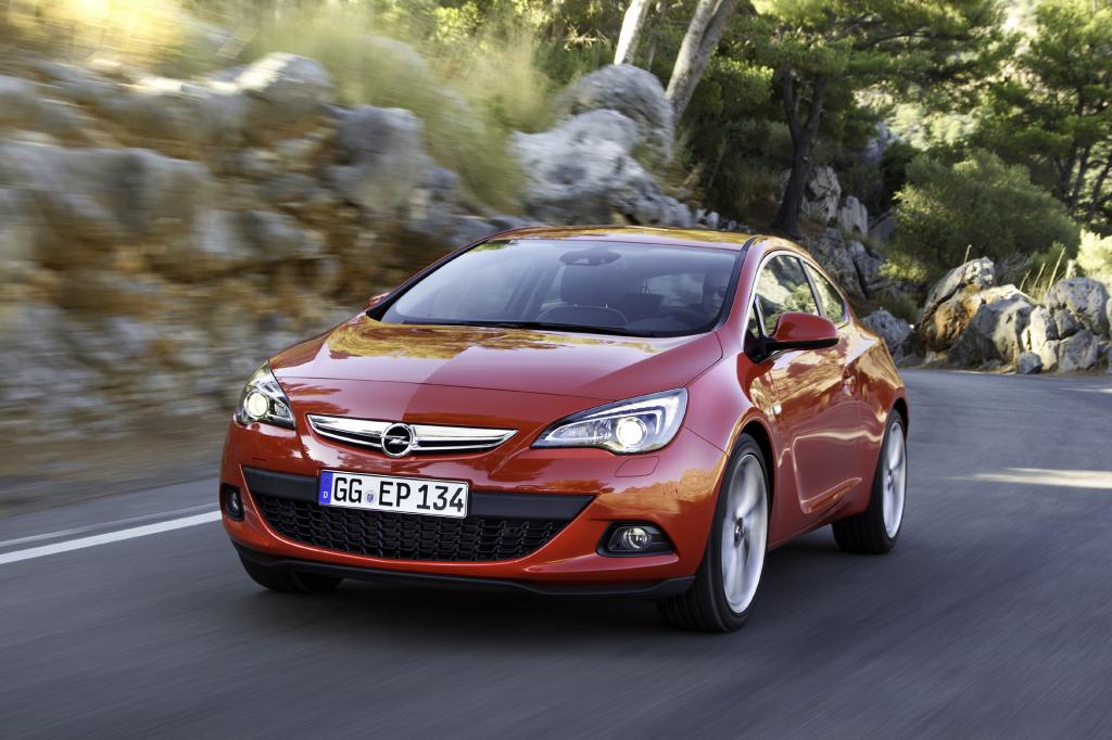 Test: Opel Astra OPC - Viel hilft viel