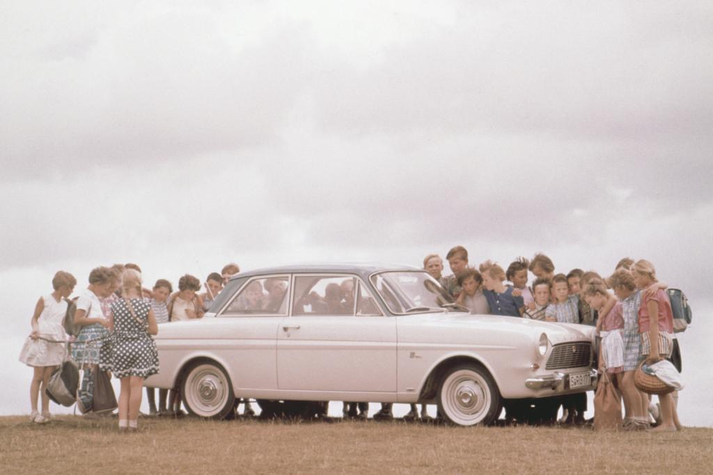 Tradition: 50 Jahre Ford Taunus 12 M (P4) - Ein Cardinal als Kuckucksei