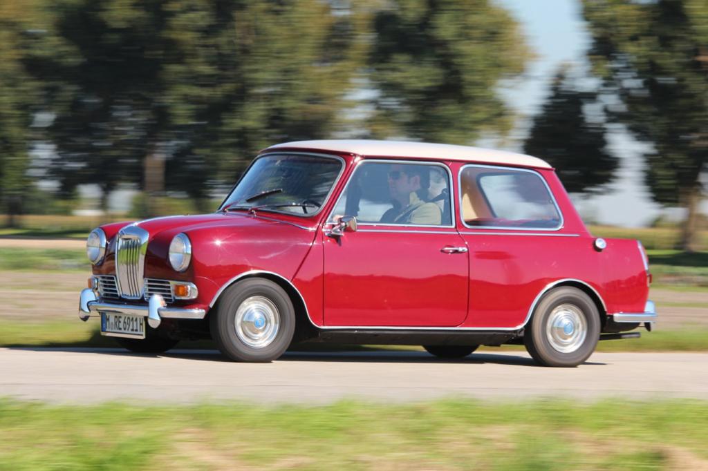 Wer zum ersten Mal einen Riley Elf zu Gesicht bekommt, der denkt unwillkürlich an einen Rolls-Royce