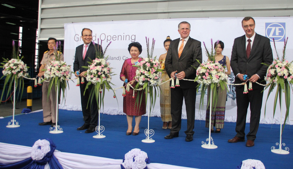 ZF eröffnet neues Werk in Thailand