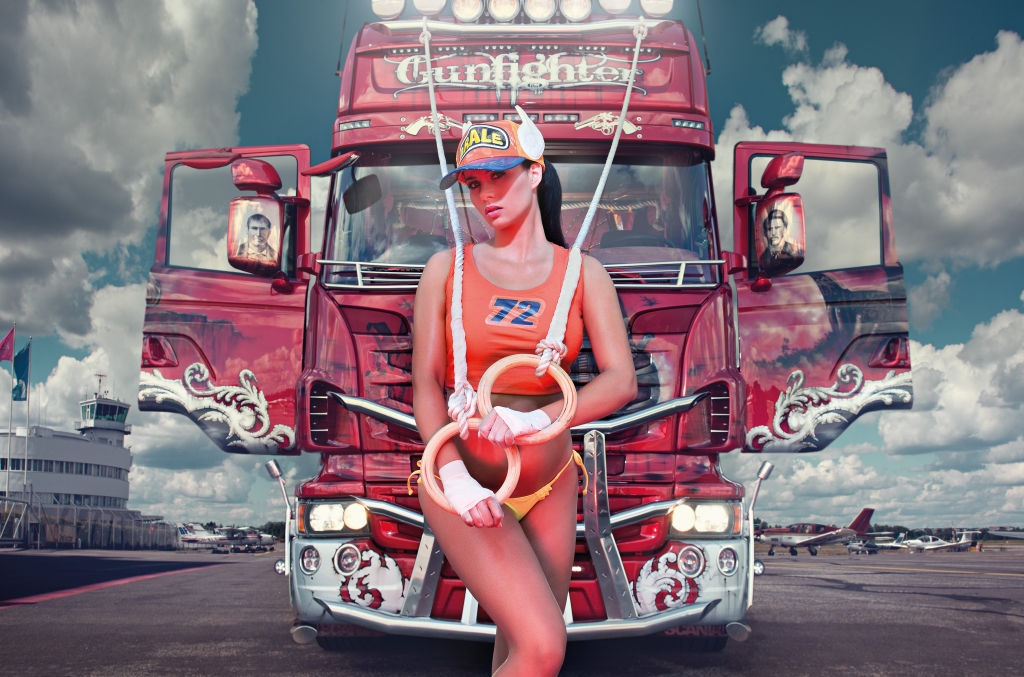 auto.de-Weihnachtsgewinnspiel: Miss Tuning Kalender 2013
