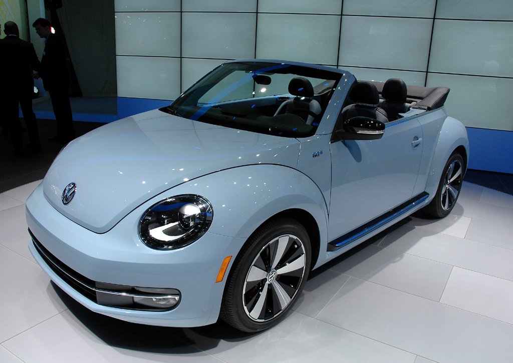 ''Deutlich maskuliner'': VW kündigt neues Beetle Cabrio für Februar an