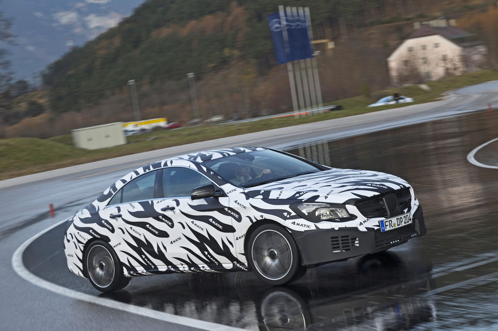 Allradantrieb auch für die kompakten Mercedes-Benz-Modelle