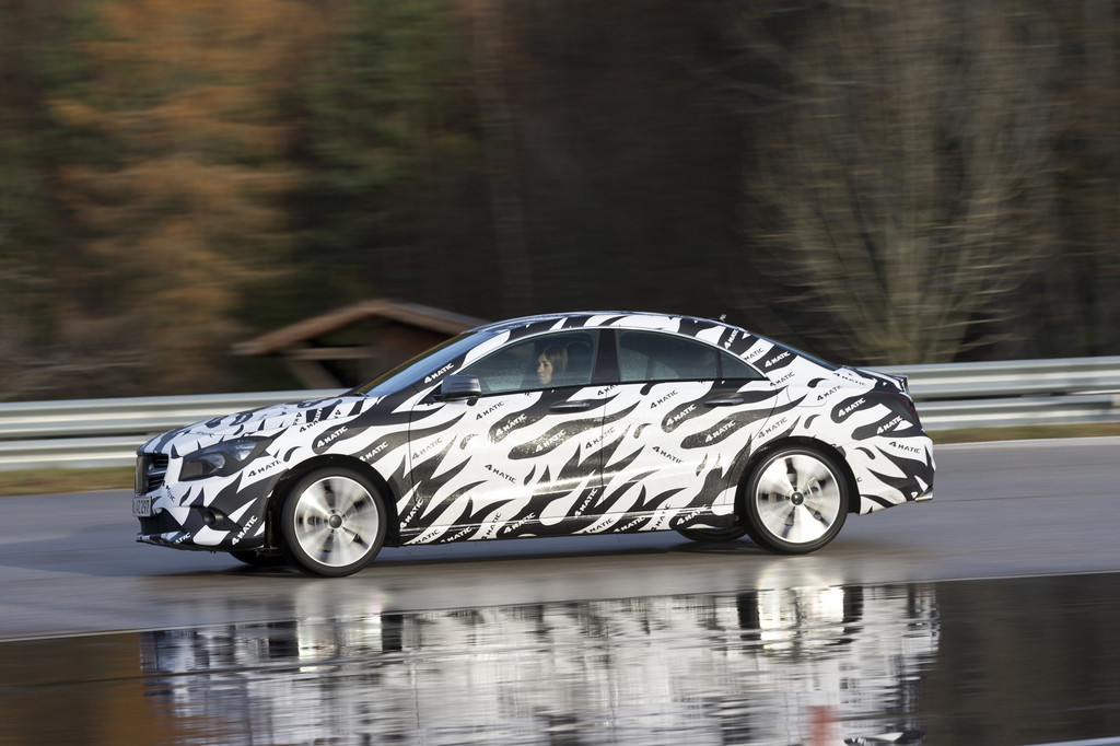 Allradantrieb auch für die kompakten Mercedes-Benz-Modelle