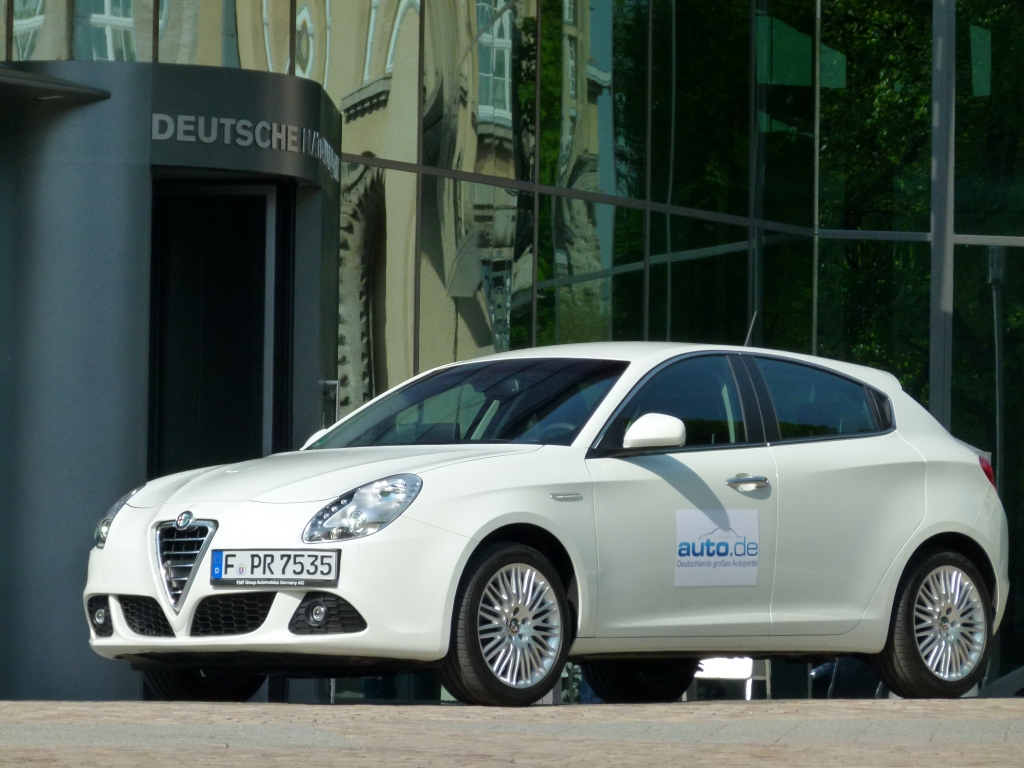 Autofarben 2012: Weiß ist das neue Schwarz  